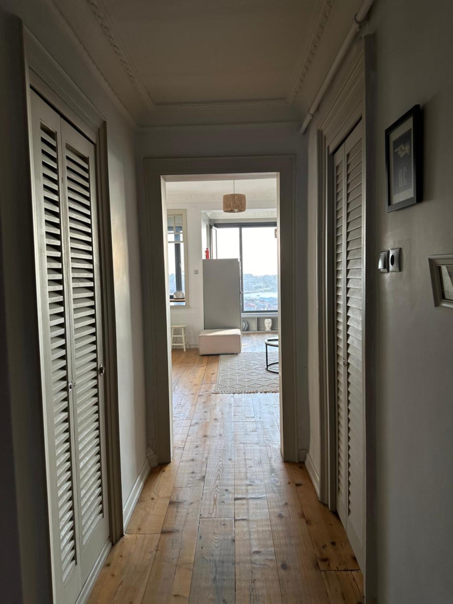 Fantastic Golden Horn View In Beyoglu, Cozy Design Apartment Istanbul Exterior photo